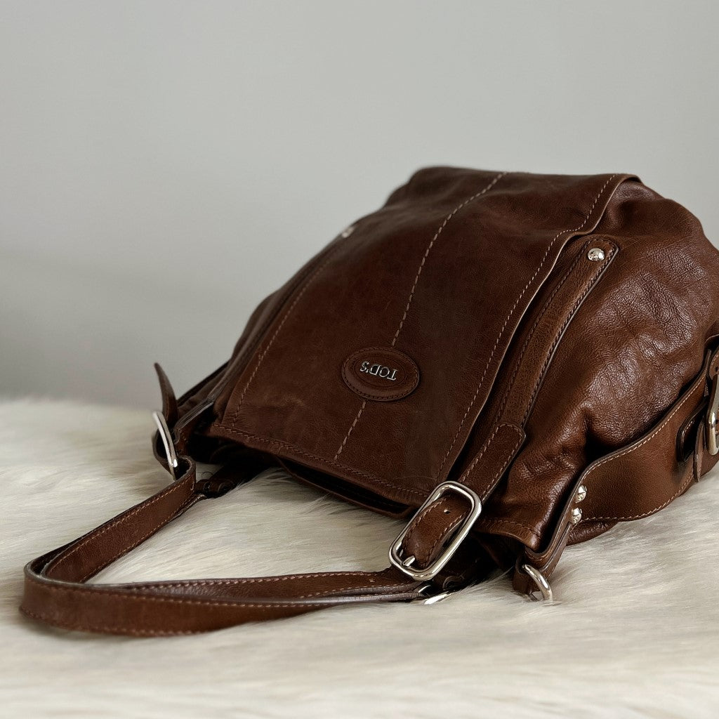 Tod's Brown Leather Front Logo Shoulder Bag