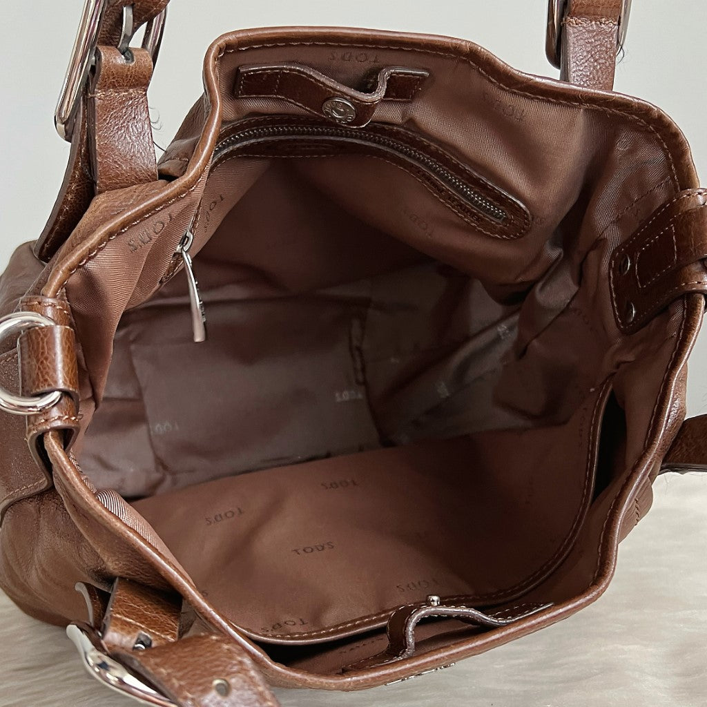Tod's Brown Leather Front Logo Shoulder Bag