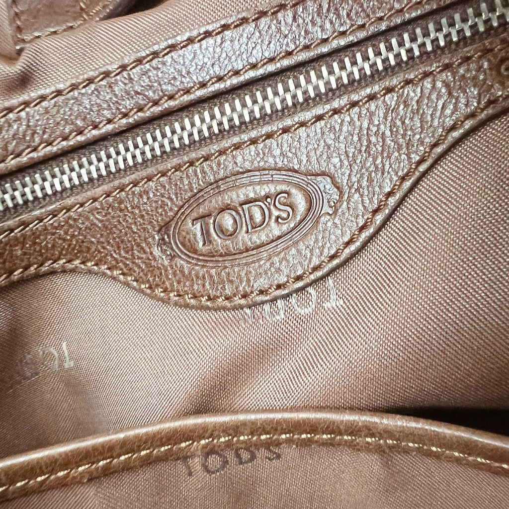 Tod's Brown Leather Front Logo Shoulder Bag