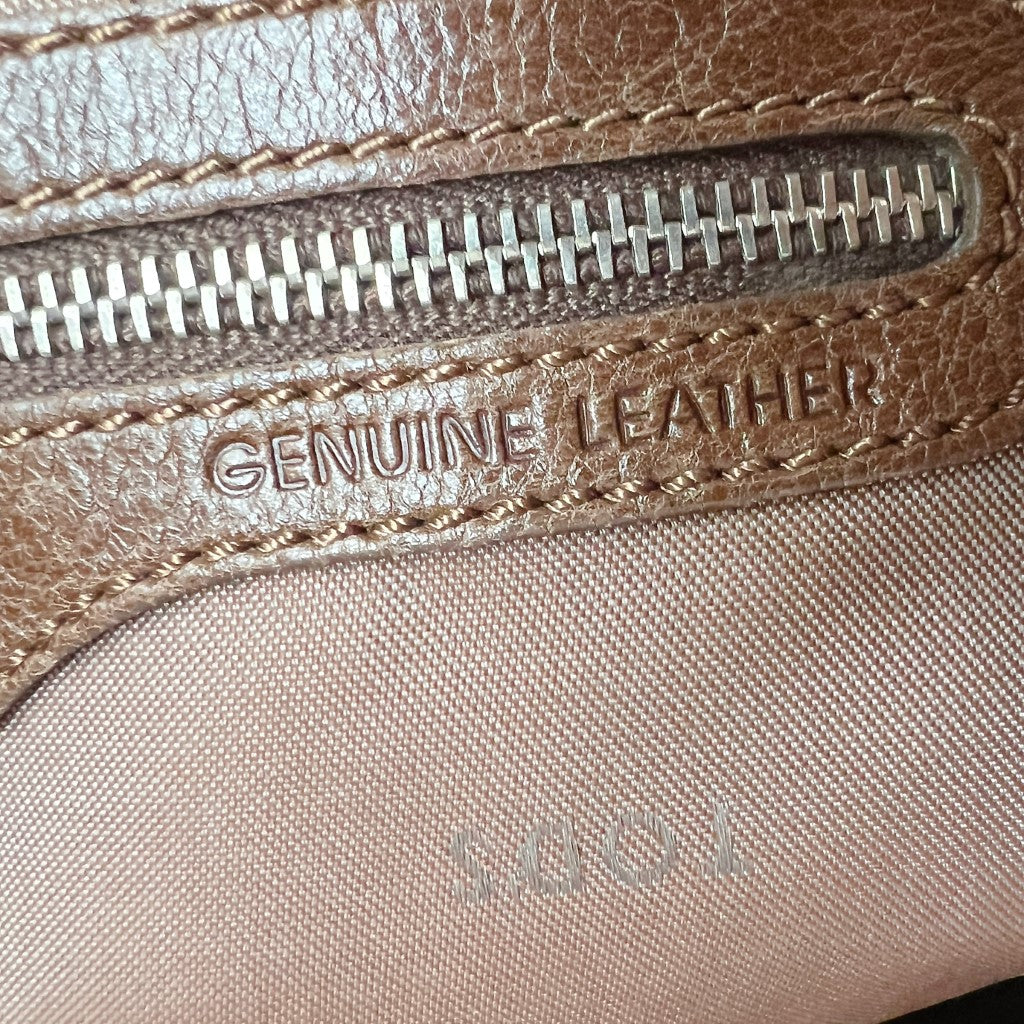 Tod's Brown Leather Front Logo Shoulder Bag