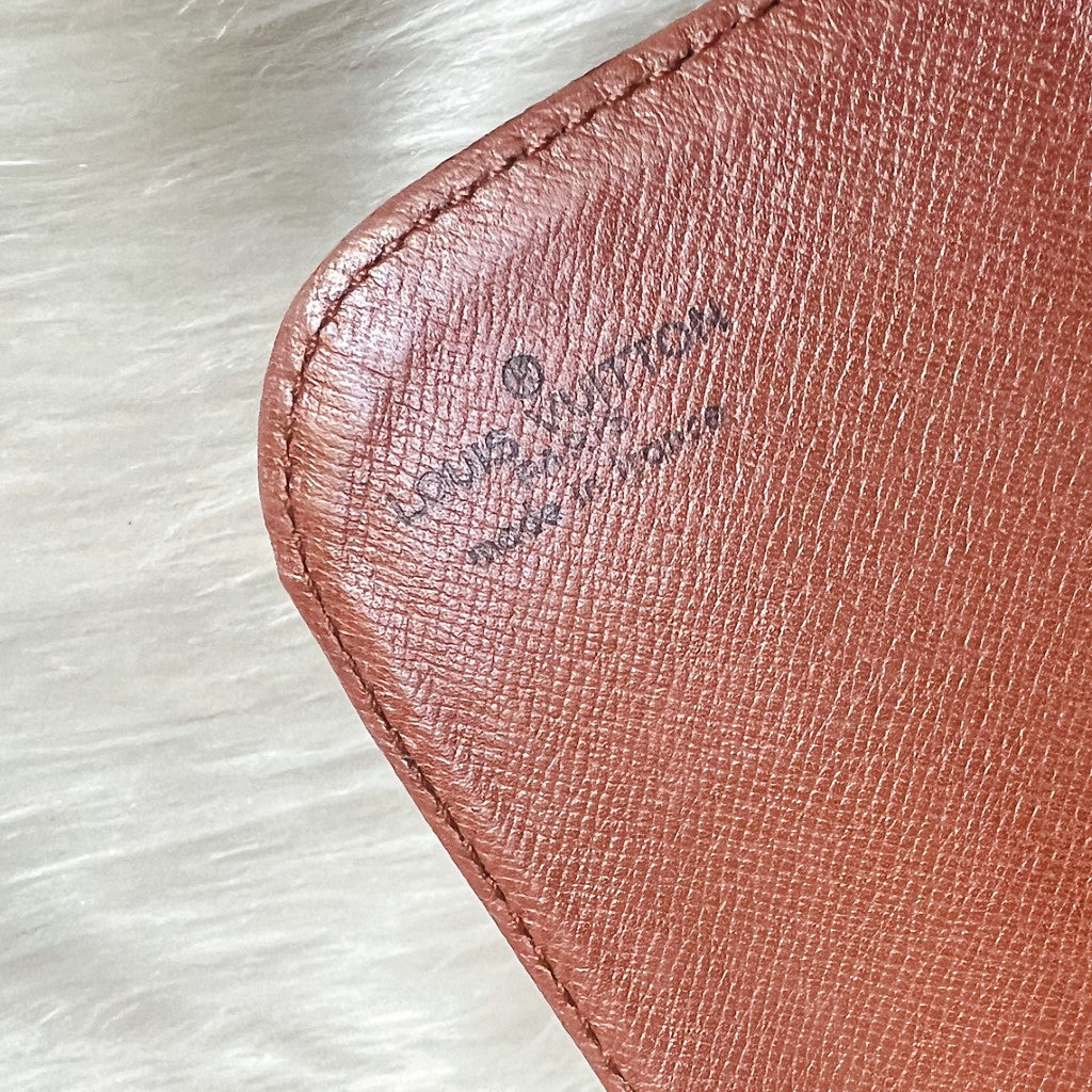 Louis Vuitton Signature Monogram Cartouchiere MM Crossbody Shoulder Bag