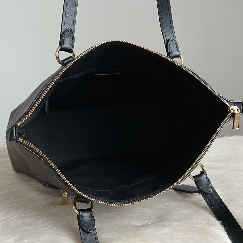 Coach Monogram Front Detail Career Shoulder Bag Like New