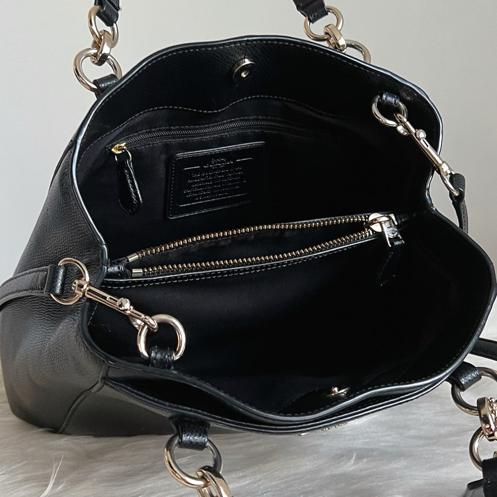 Coach Black Leather Triple Compartment 2 Way Shoulder Bag Like New