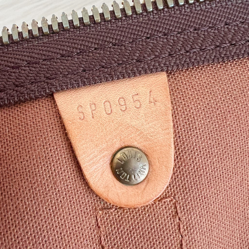 Louis Vuitton Signature Monogram Keepall 60 Travel Bag + Lock & Key