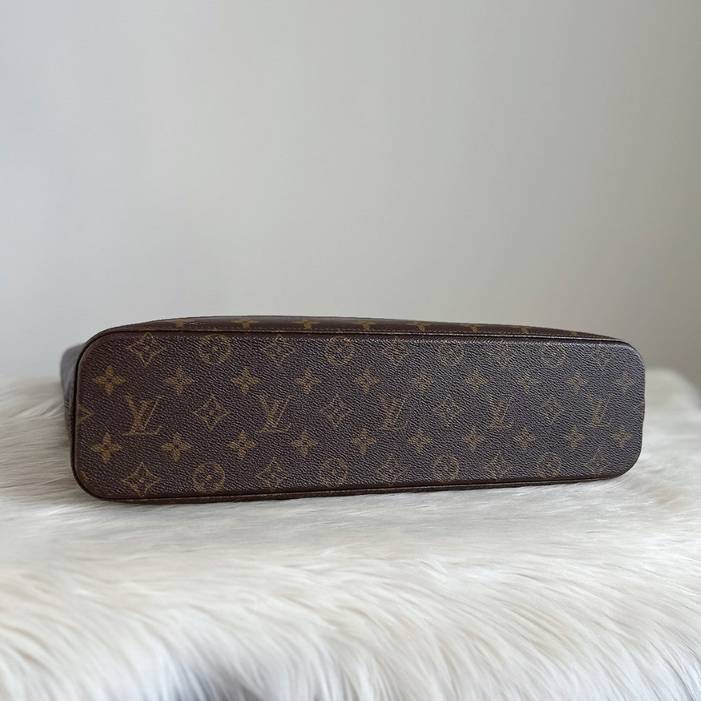 Louis Vuitton Signature Monogram Luco Large Shoulder Bag