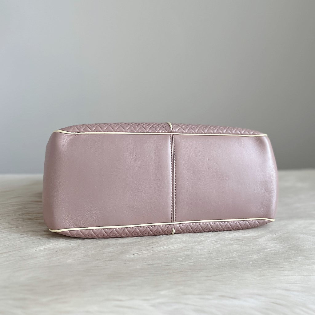 Tod's Blush Pink Leather Embossed Triple Compartment Shoulder Bag Excellent