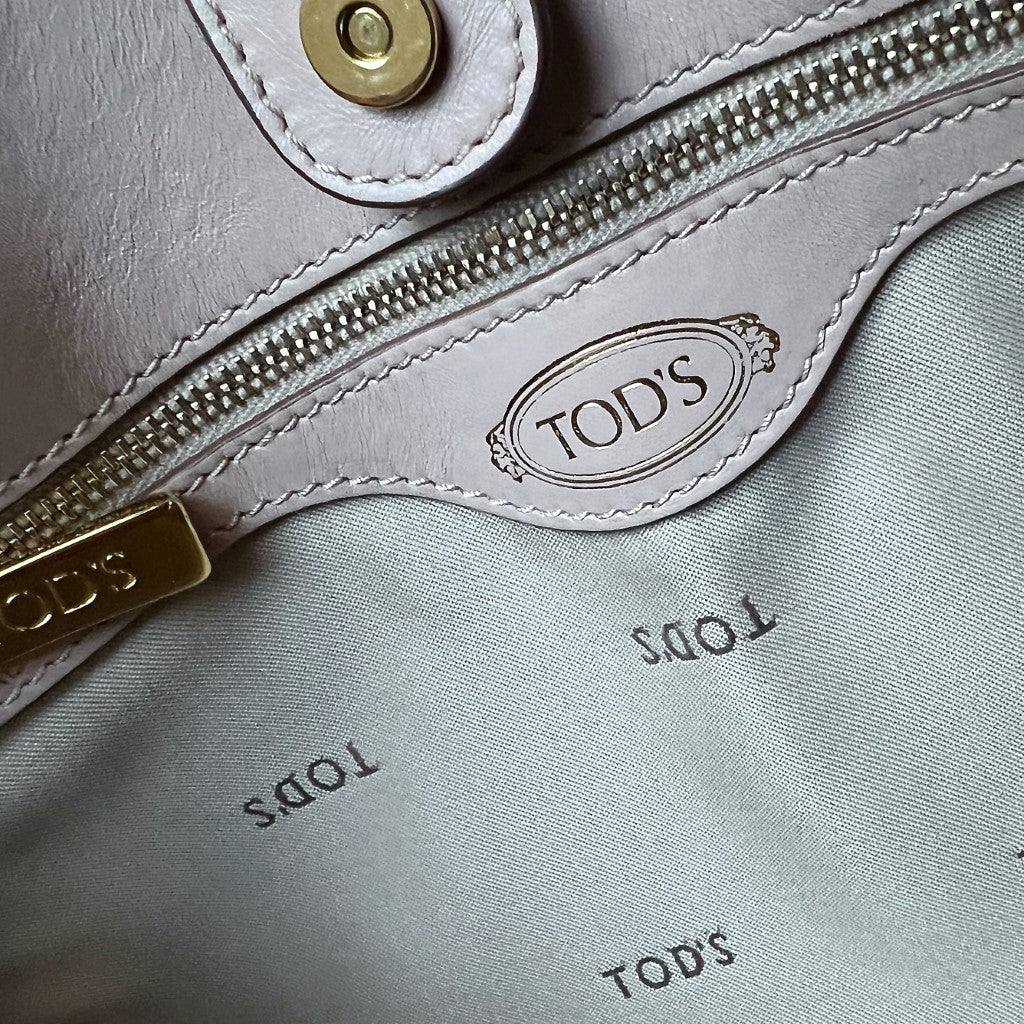 Tod's Blush Pink Leather Embossed Triple Compartment Shoulder Bag Excellent