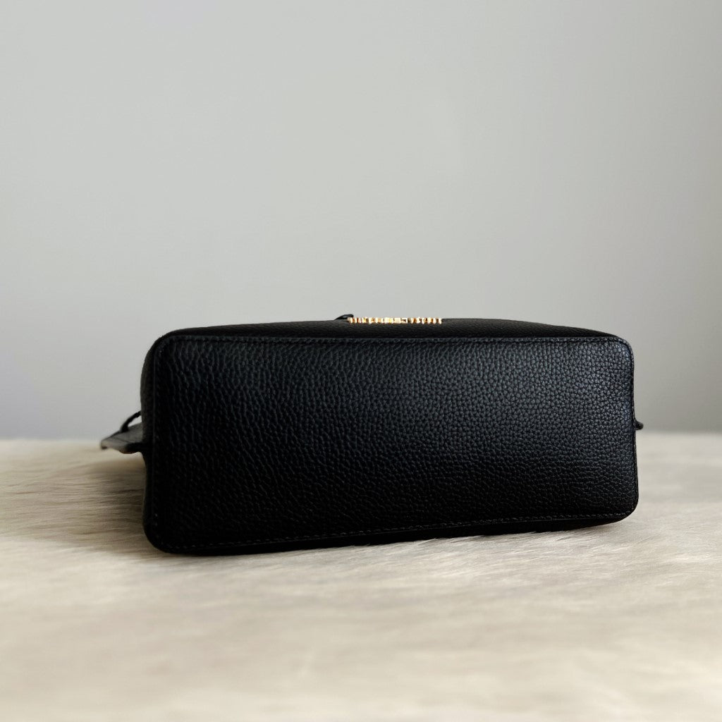 Michael Kors Black Leather Buckle Detail Triple Compartment 2 Way Shoulder Bag Like New