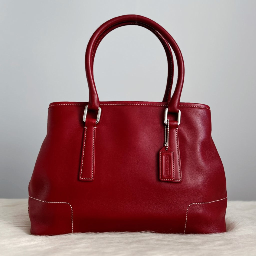 Coach maroon shoulder bag best sale