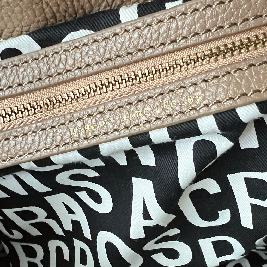 Marc Jacobs Mocha Leather Front Logo Large 2 Way Shoulder Bag