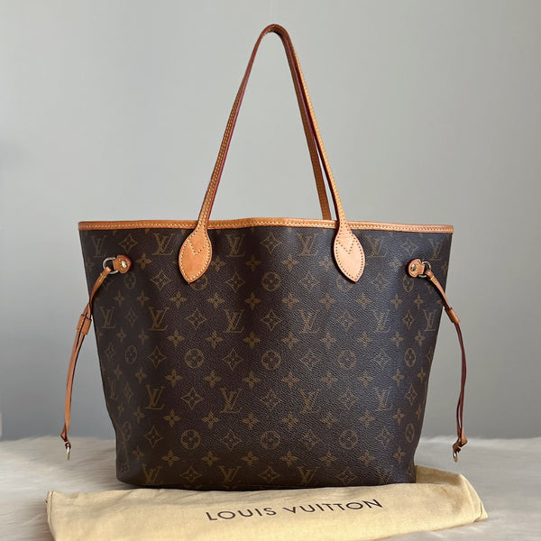 Louis Vuitton Classic Monogram Neverfull MM Shoulder Bag