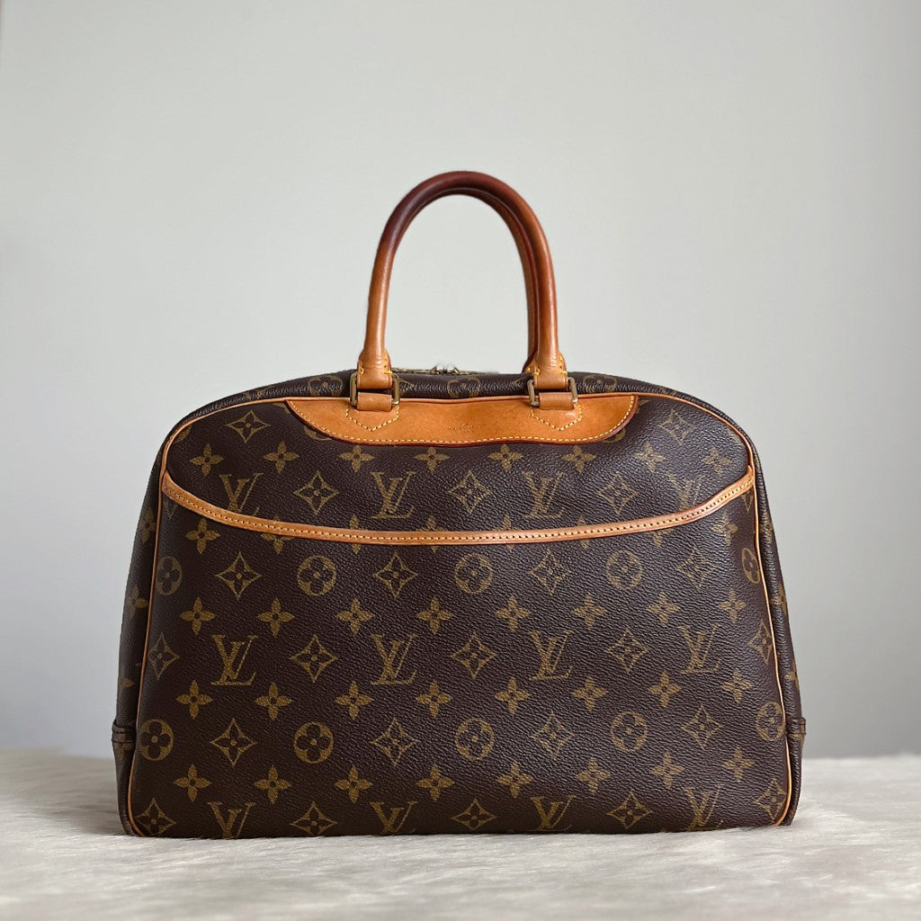 Louis Vuitton Signature Monogram Deauville Tote