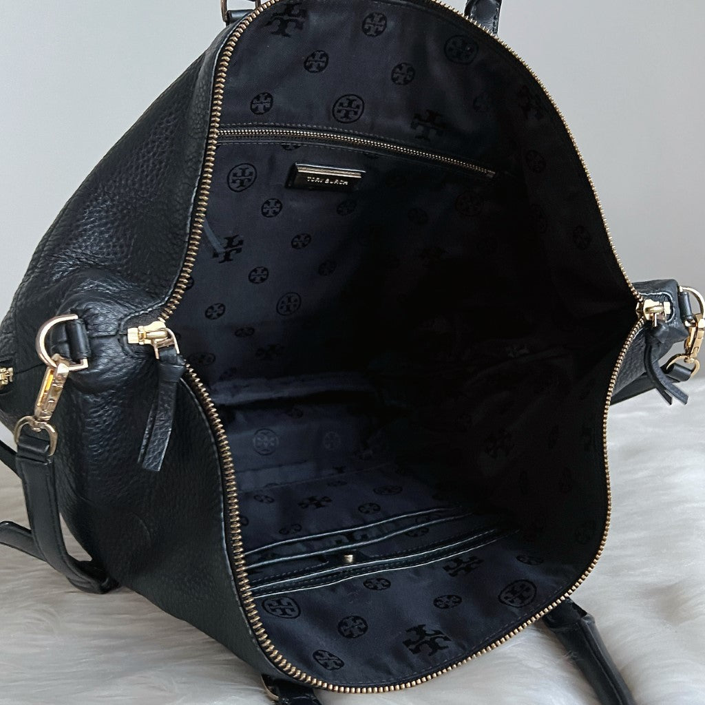 Tory Burch Black Leather Front Logo Large 2 Way Shoulder Bag Excellent