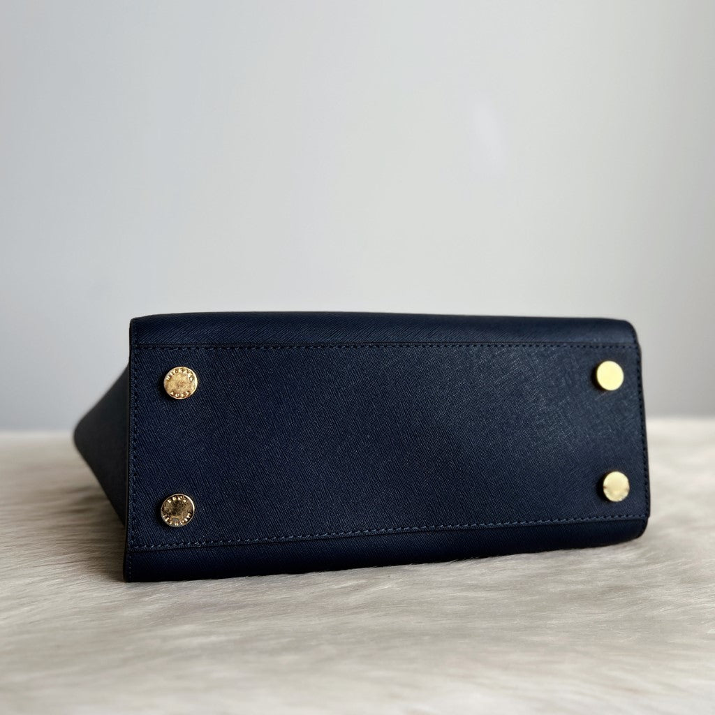 Michael Kors Navy Leather Career 2 Way Shoulder Bag Like New