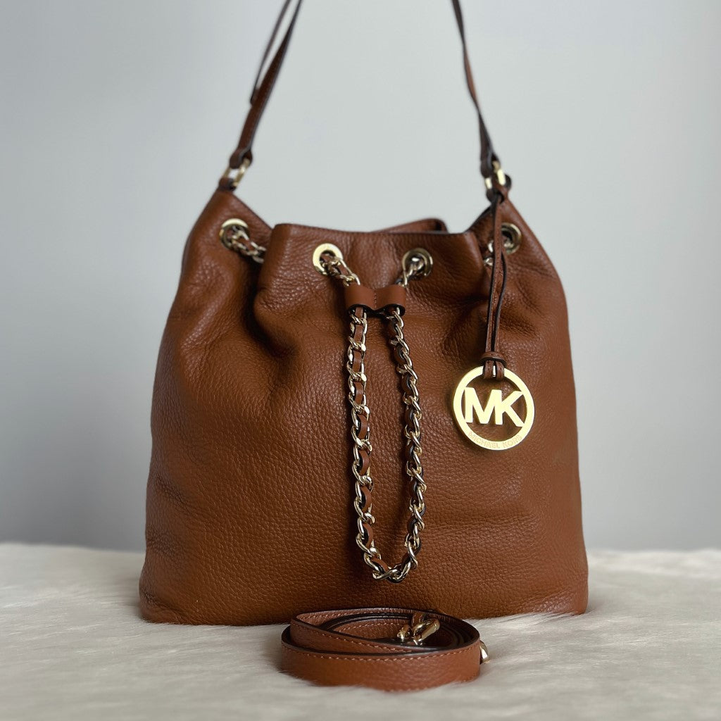 Michael Kors Caramel Leather Gold Chain Drawstring 2 Way Shoulder Bag Excellent