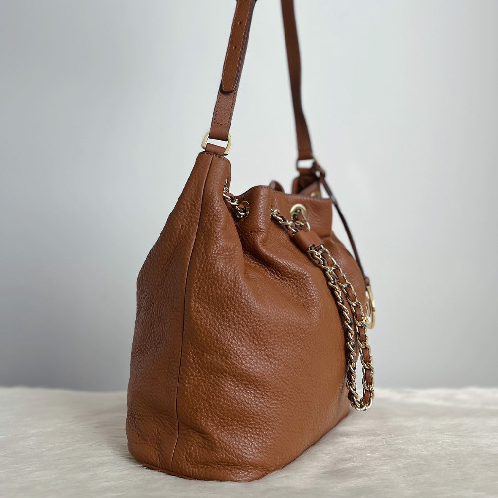 Michael Kors Caramel Leather Gold Chain Drawstring 2 Way Shoulder Bag Excellent