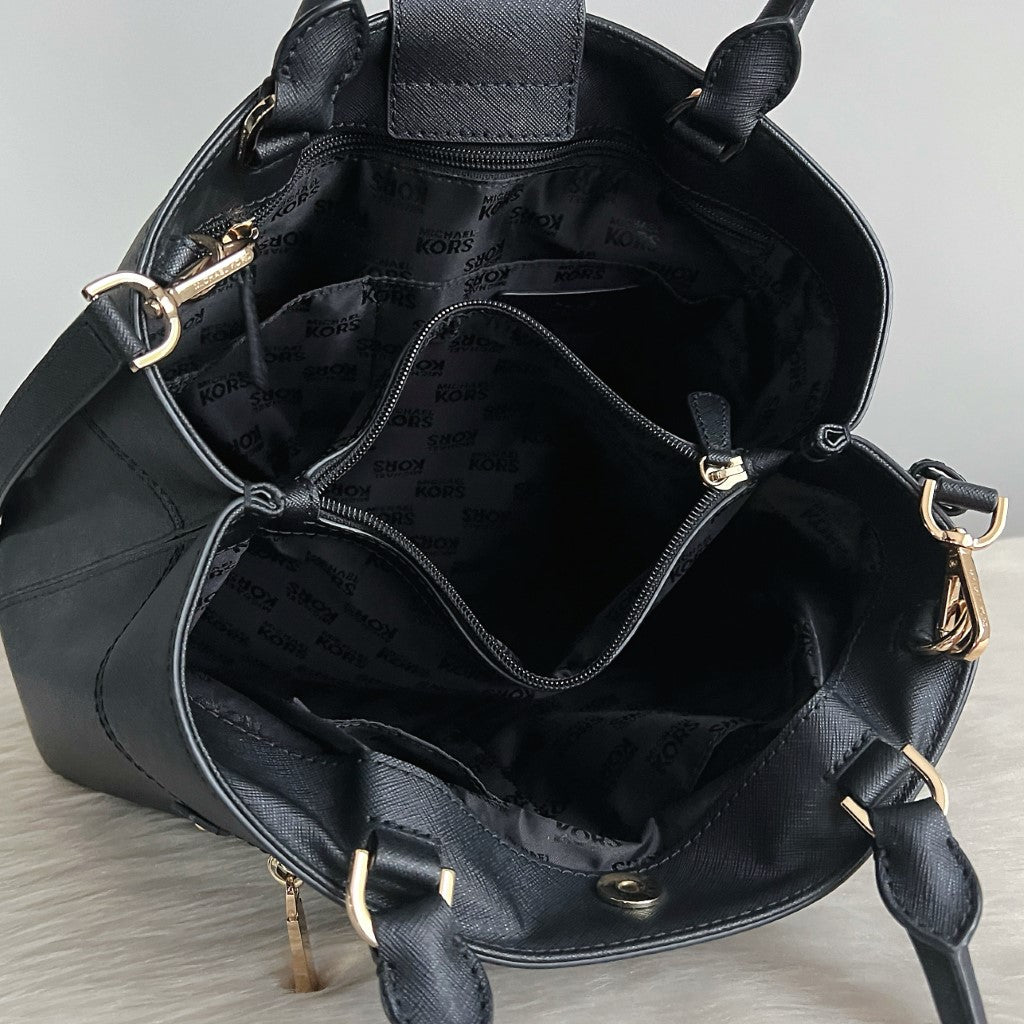 Michael Kors Black Leather Triple Compartment Career 2 Way Shoulder Bag Like New