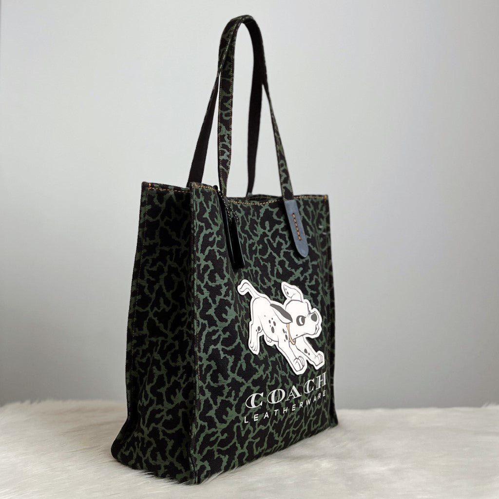Coach Disney Collaboration Book Tote Shoulder Bag Like New