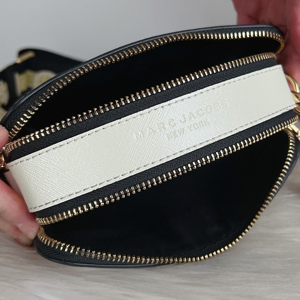 Marc Jacobs Two Tone Leather Camera Crossbody Shoulder Bag