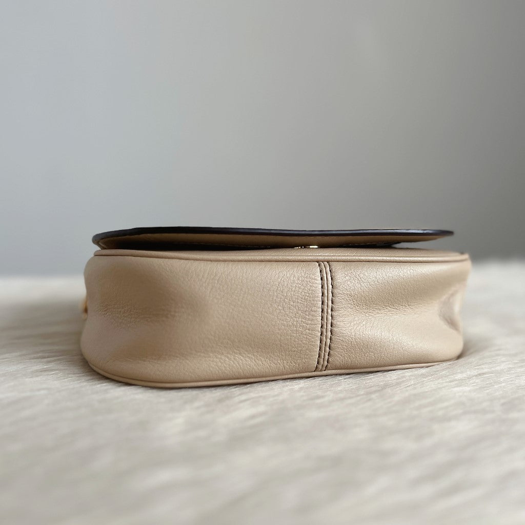 Marc Jacobs Beige Leather Gold Chain Crossbody Shoulder Bag