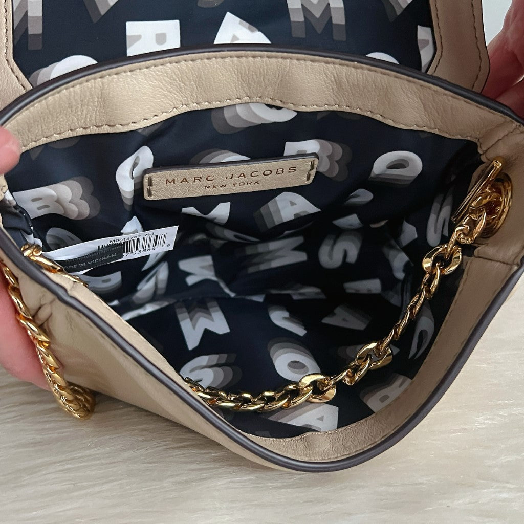 Marc Jacobs Beige Leather Gold Chain Crossbody Shoulder Bag