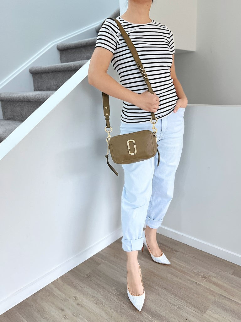 Marc Jacobs Olive Leather Camera Crossbody Shoulder Bag Excellent