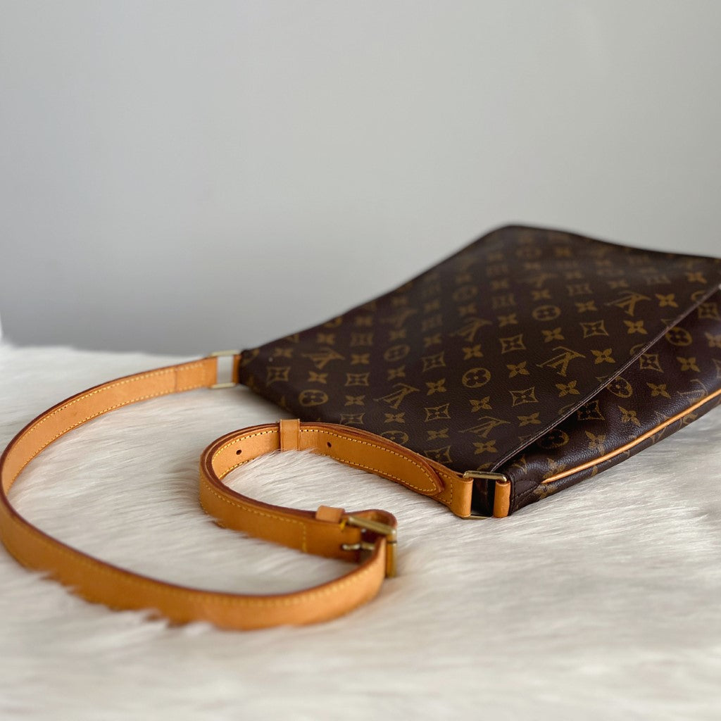 Louis Vuitton Signature Monogram Musette GM Crossbody Shoulder Bag