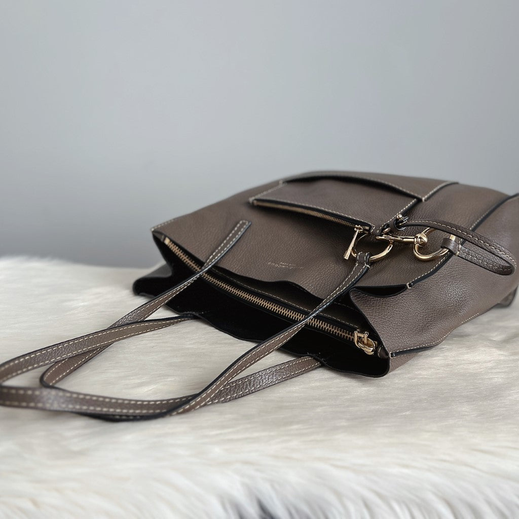 Marc Jacobs Taupe Leather Triple Compartment Shoulder Bag + Pouch Excellent