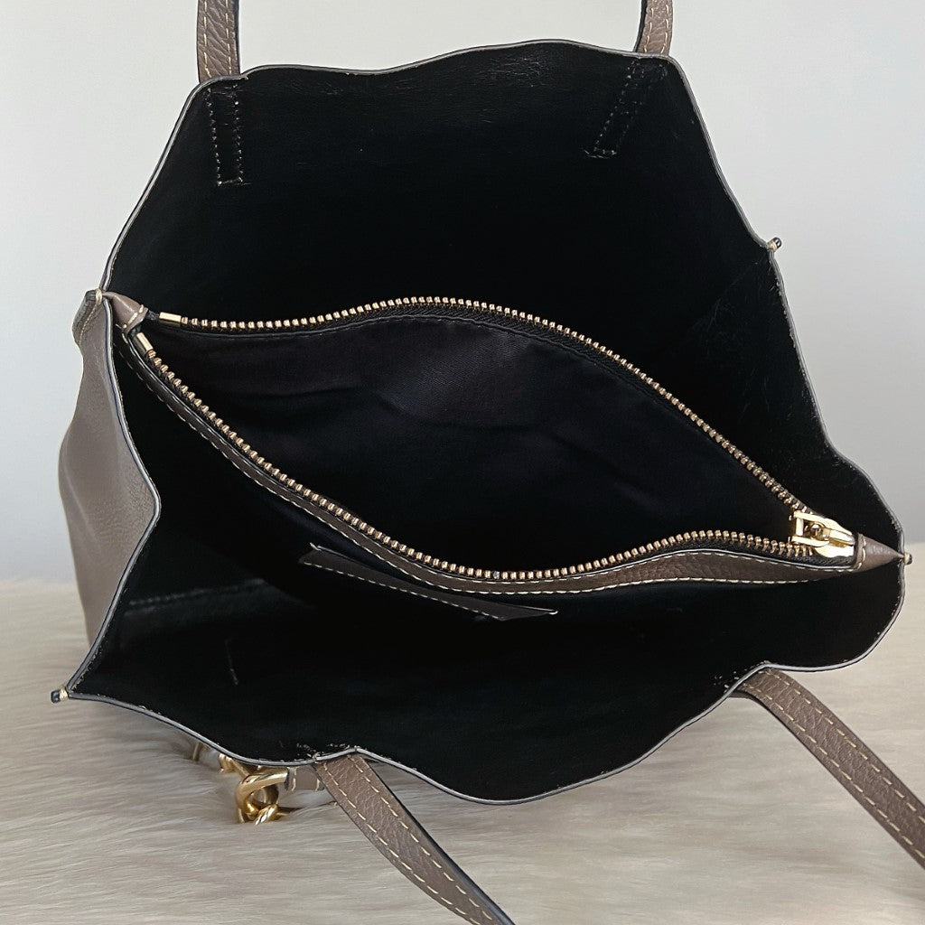 Marc Jacobs Taupe Leather Triple Compartment Shoulder Bag + Pouch Excellent