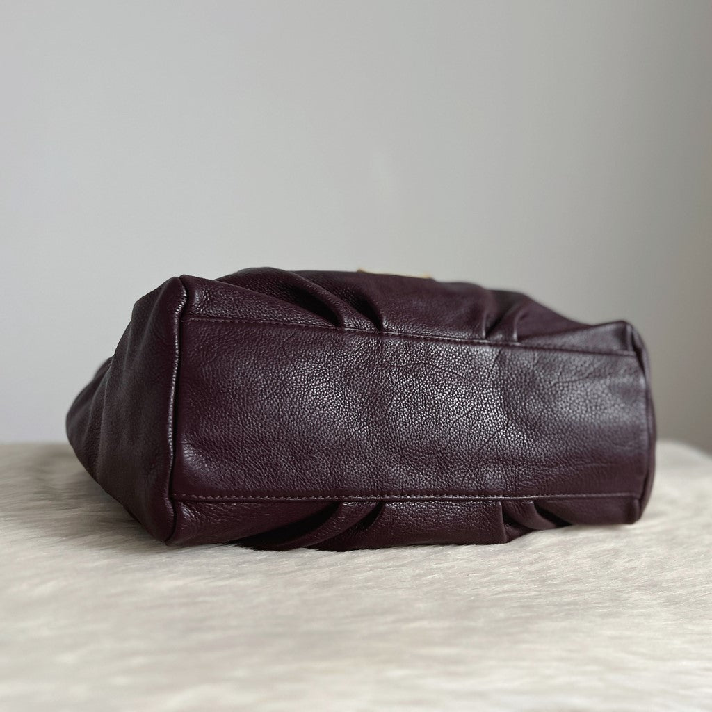 Marc Jacobs Plum Leather Front Logo 2 Way Shoulder Bag Excellent