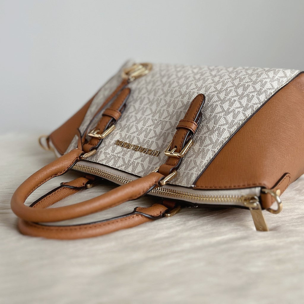 Michael Kors Leather MK Monogram Career 2 Way Shoulder Bag Excellent