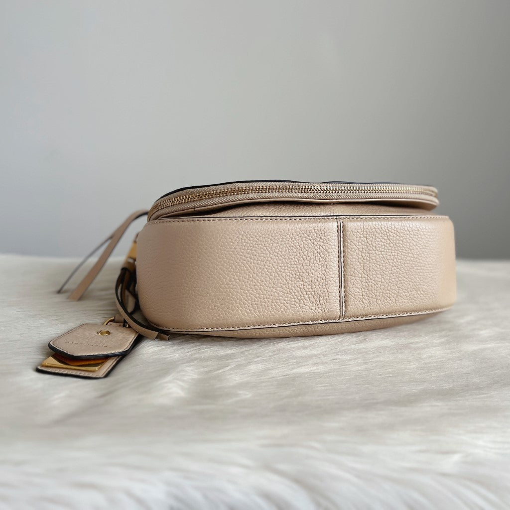 Marc Jacobs Beige Leather Chunky Charm Crossbody Shoulder Bag Like New