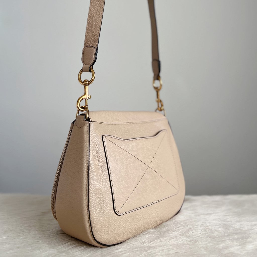Marc Jacobs Beige Leather Chunky Charm Crossbody Shoulder Bag Like New