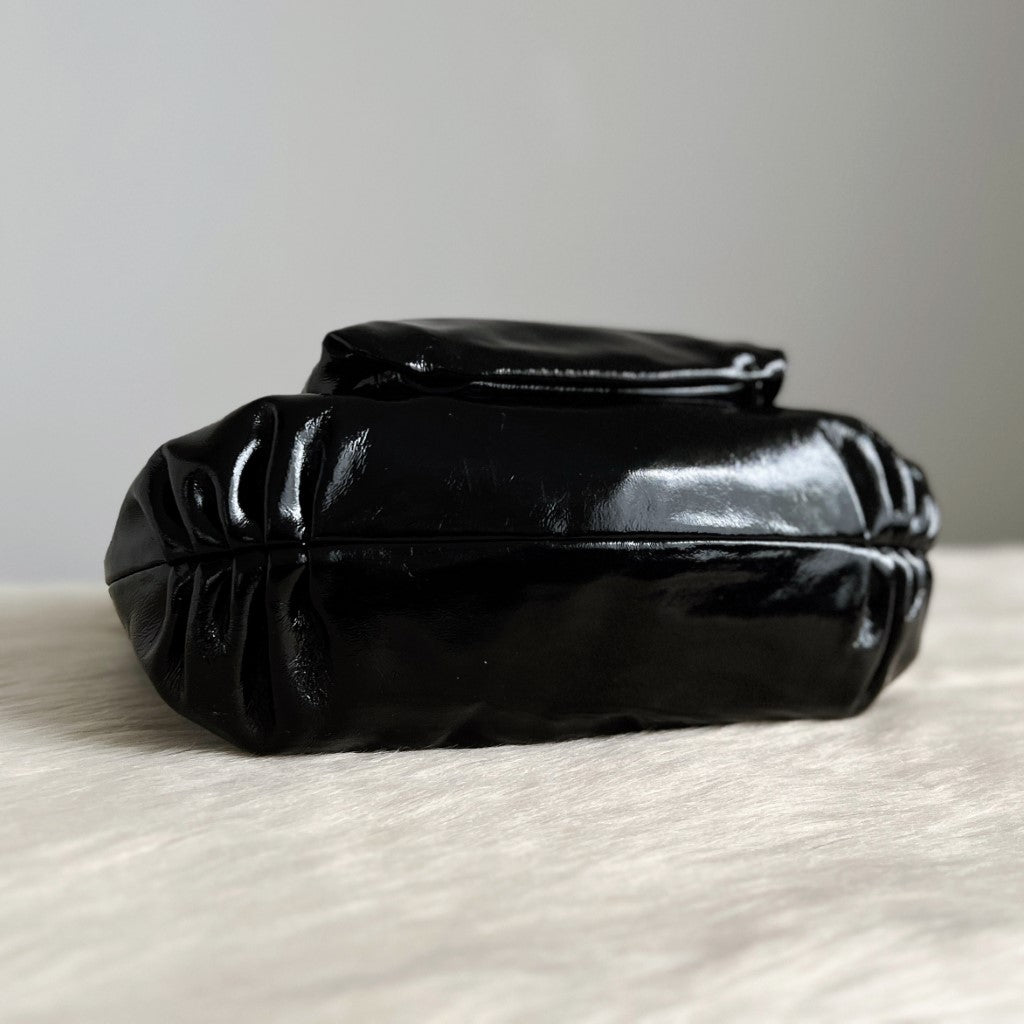 Coach Black Patent Leather Front Pocket 2 Way Shoulder Bag Excellent