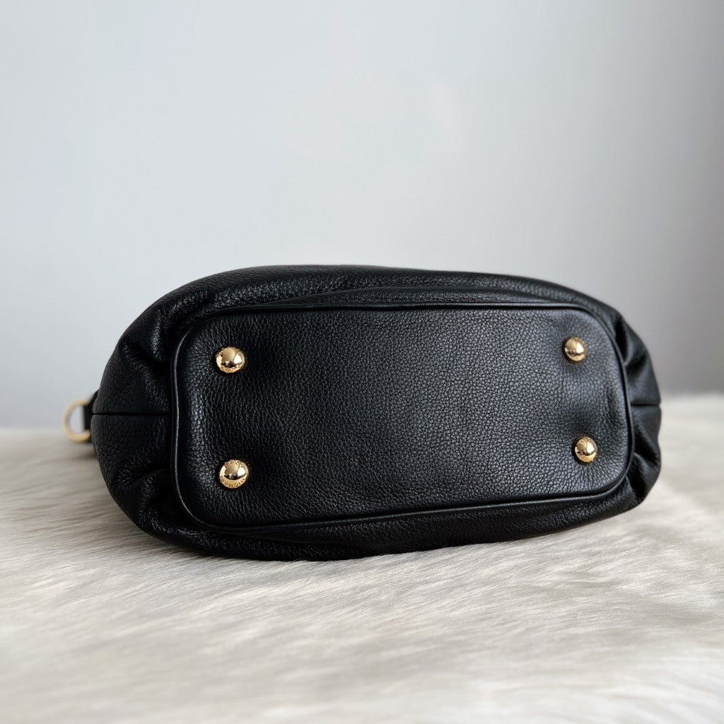 Michael Kors Black Leather Tassel Charm 2 Way Shoulder Bag Excellent
