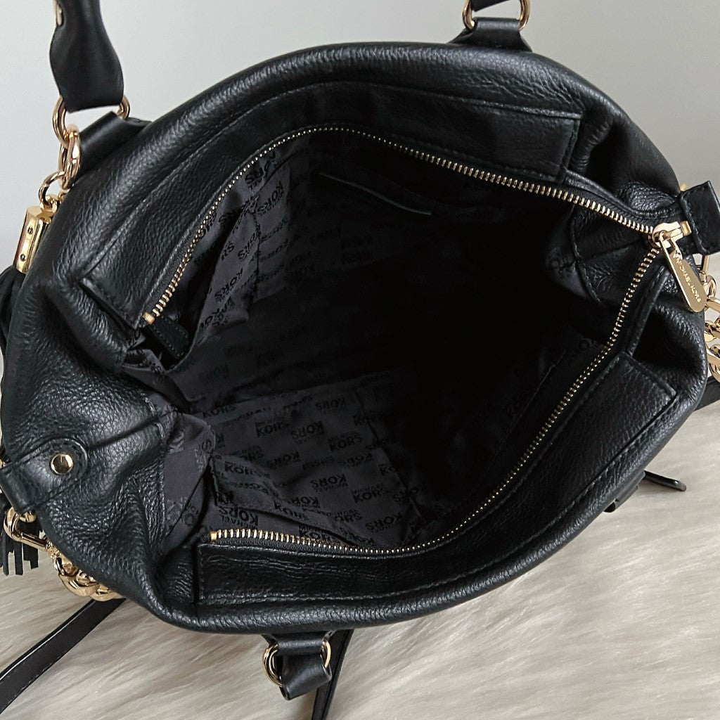 Michael Kors Black Leather Tassel Charm 2 Way Shoulder Bag Excellent