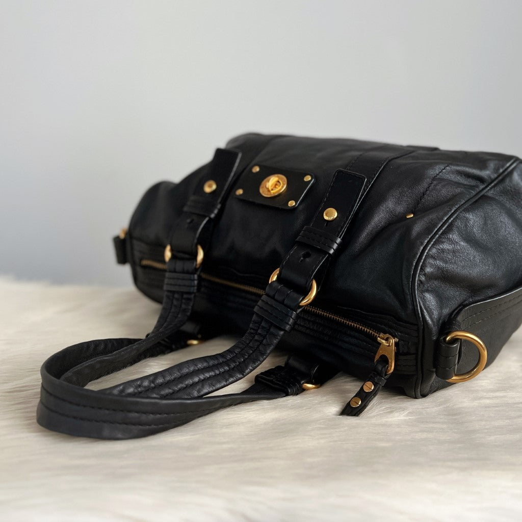 Marc Jacobs Black Leather Front Trun Lock 2 Way Shoulder Bag Excellent