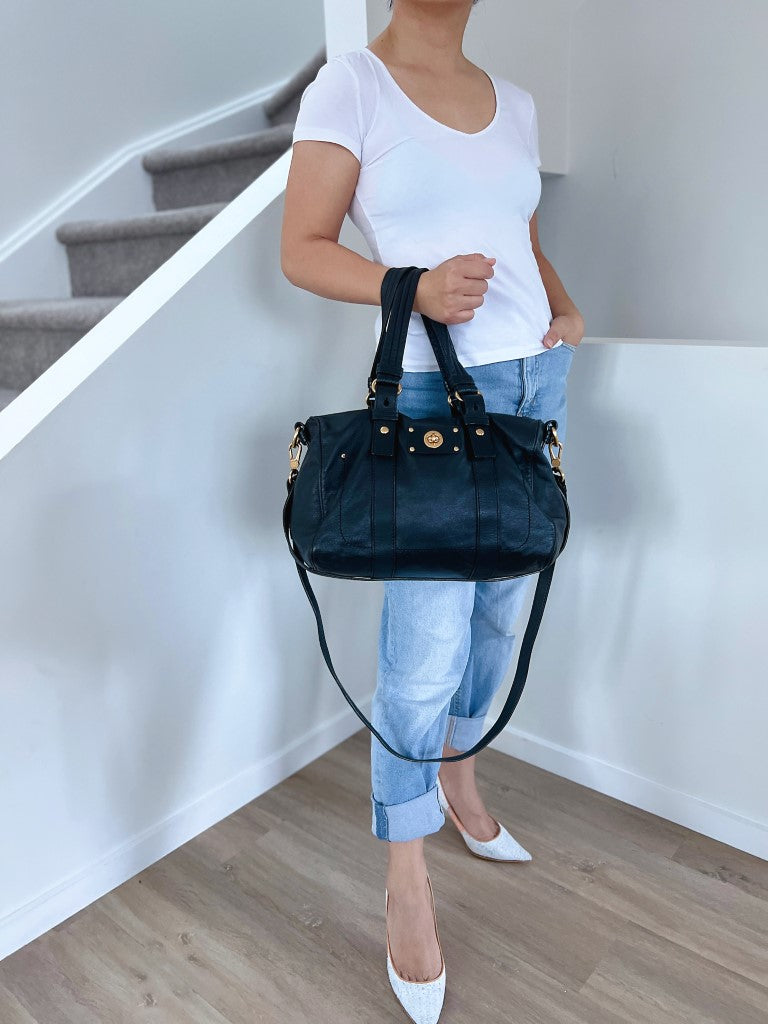 Marc Jacobs Black Leather Front Trun Lock 2 Way Shoulder Bag Excellent