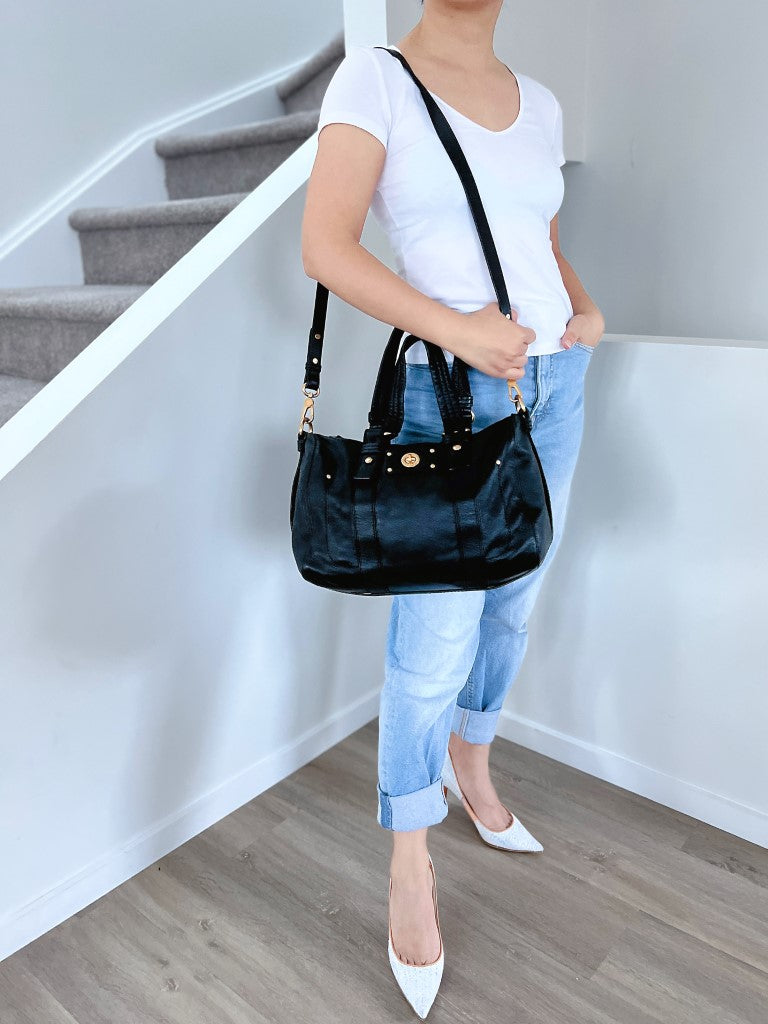 Marc Jacobs Black Leather Front Trun Lock 2 Way Shoulder Bag Excellent