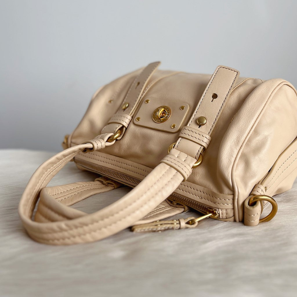 Marc Jacobs Beige Leather Front Turn Lock 2 Way Shoulder Bag