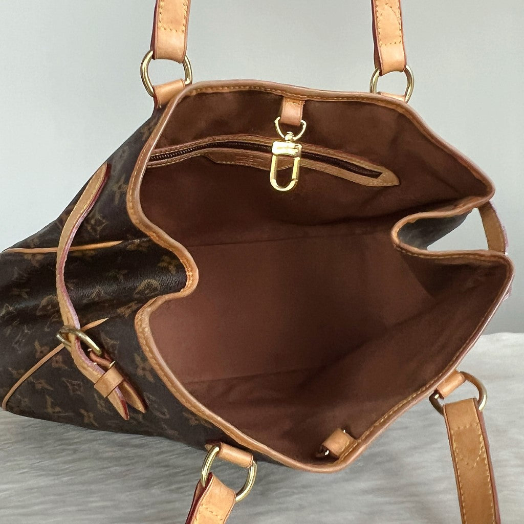 Louis Vuitton Signature Monogram Batignolles Shoulder Bag