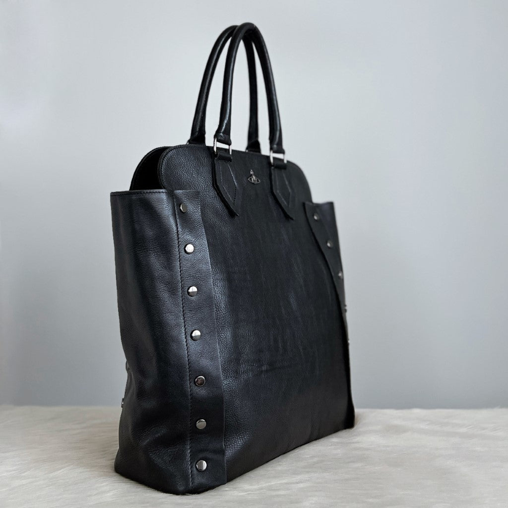 Vivienne Westwood Black Leather Studded Detail Large Shoulder Bag Excellent