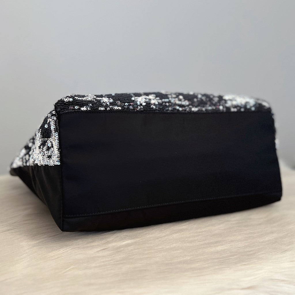Salvatore Ferragamo Sequined Front Bow Carryall Shoulder Bag Excellent