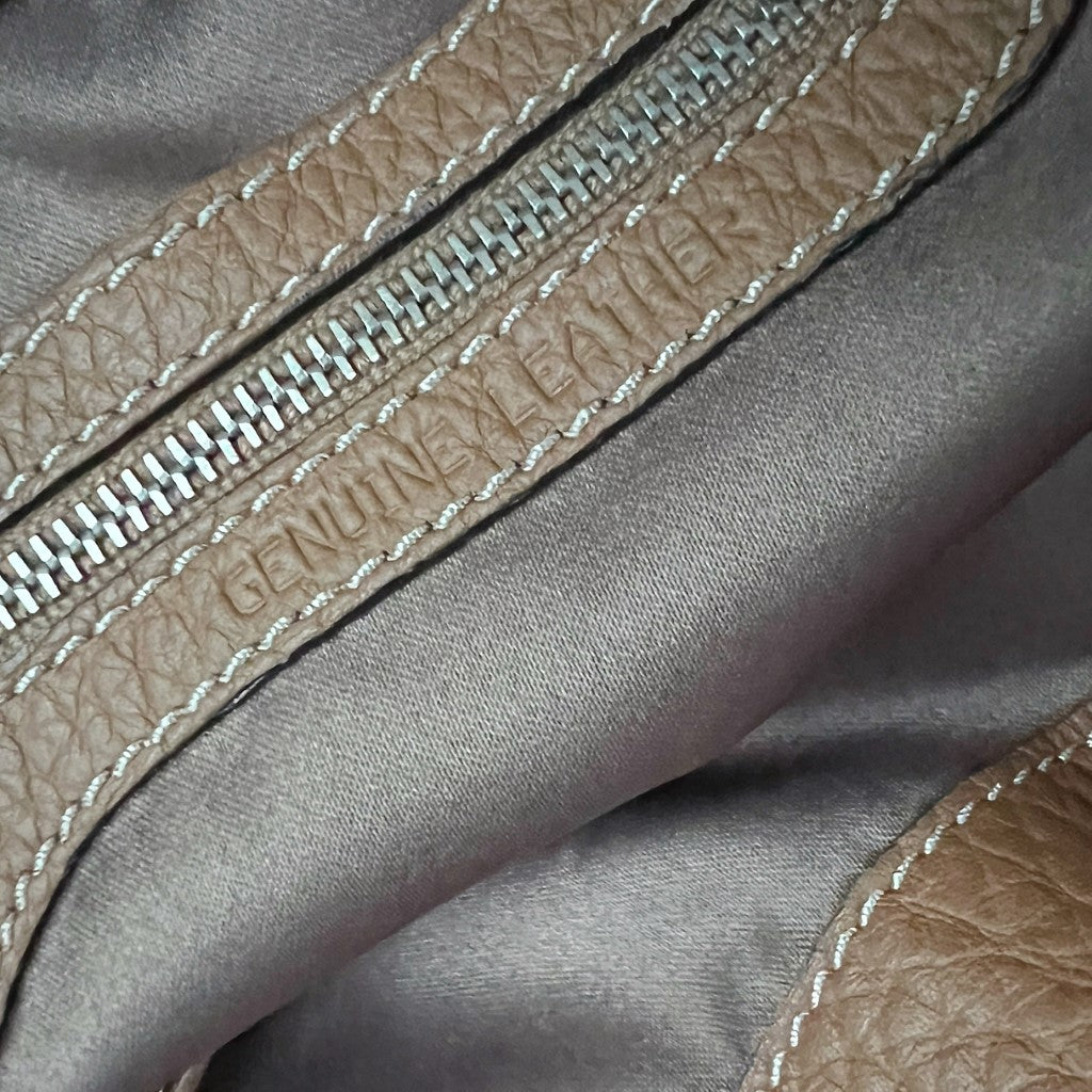 Tod's Caramel Leather Front Logo Large Shoulder Bag Excellent