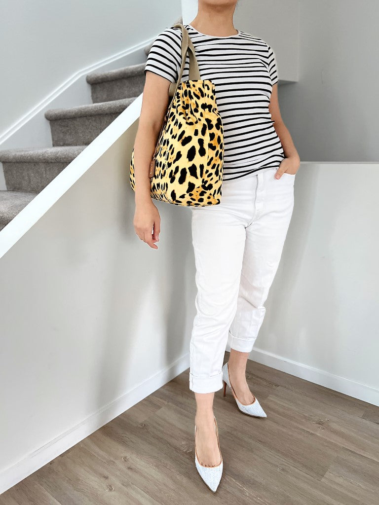 Dolce & Gabbana D&G Oversized Leopard Pattern Carryall Shoulder Bag Excellent