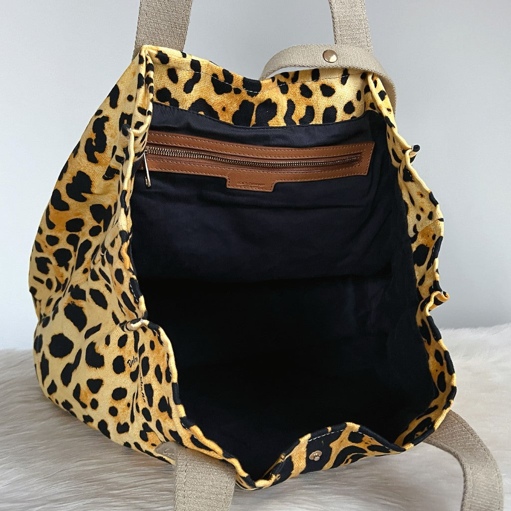 Dolce & Gabbana D&G Oversized Leopard Pattern Carryall Shoulder Bag Excellent
