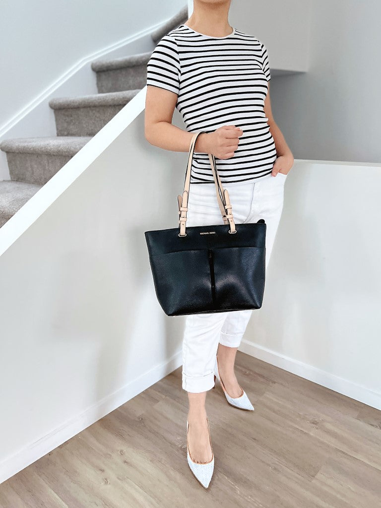 Michael Kors Two Tone Leather Front Pocket Career Shoulder Bag Like New
