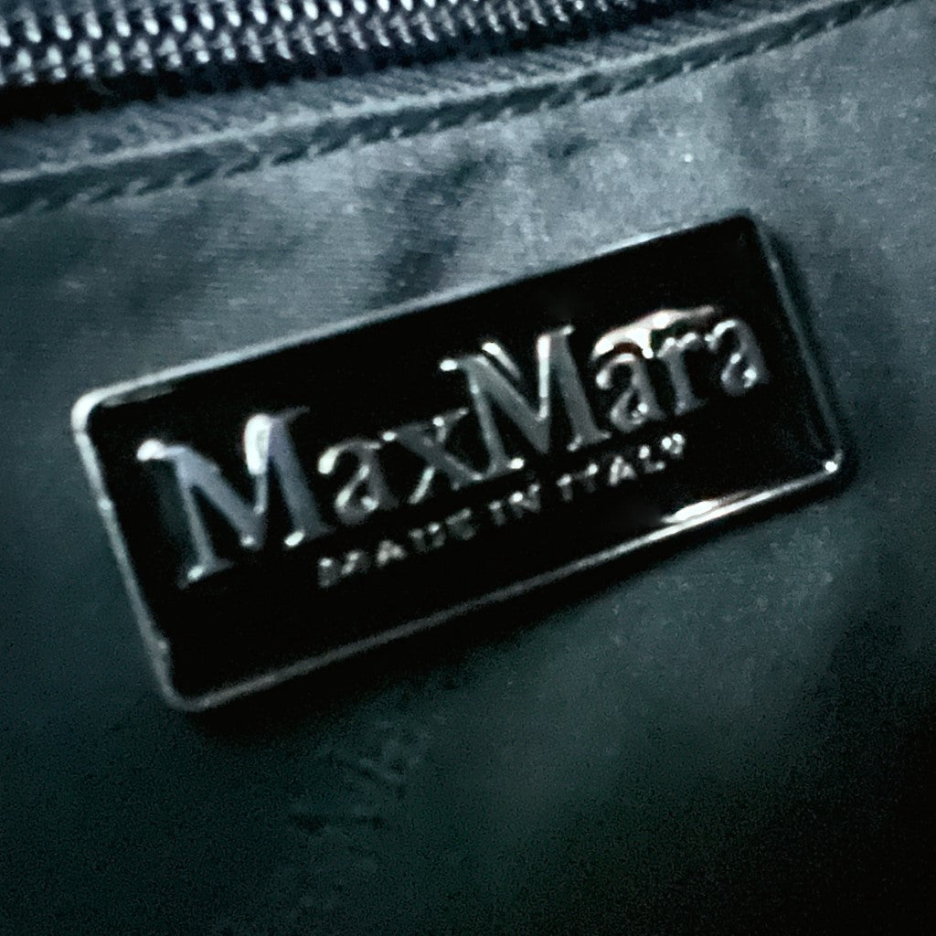 Max Mara Black Leather Oversized Buckle Crossbody Shoulder Bag Excellent