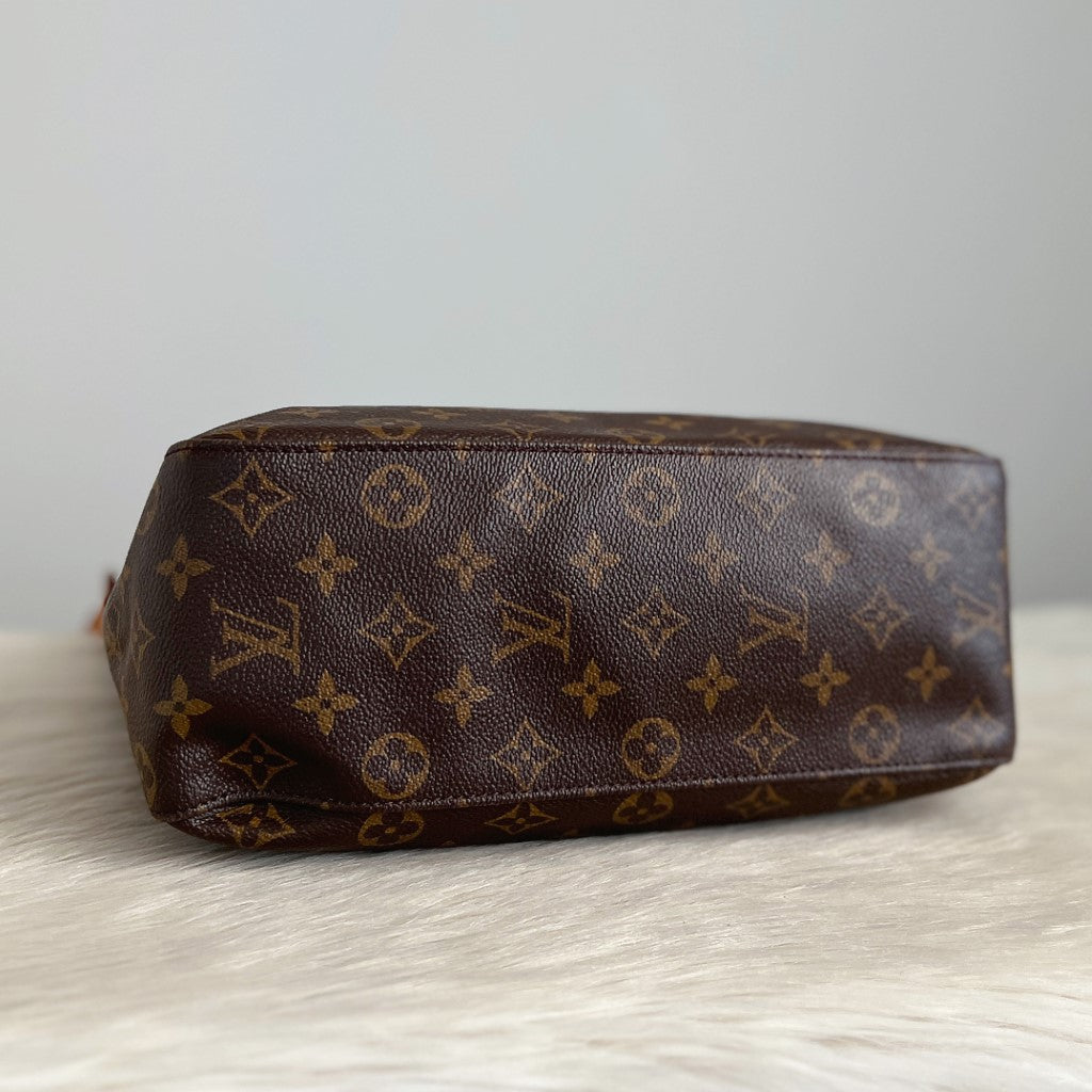 Louis Vuitton Signature Monogram Looping GM Shoulder Bag