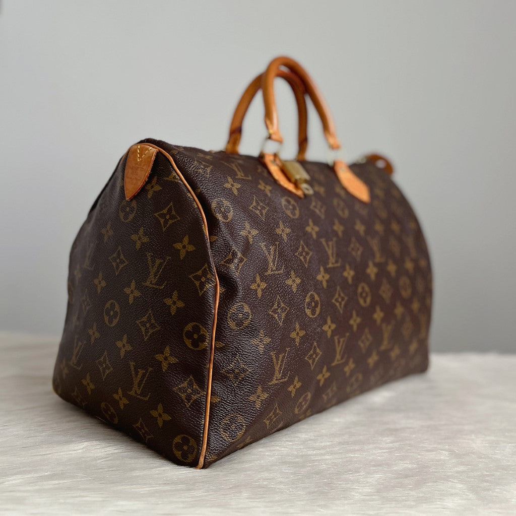 Louis Vuitton Signature Monogram Speedy 35 Bag + Lock & Keys